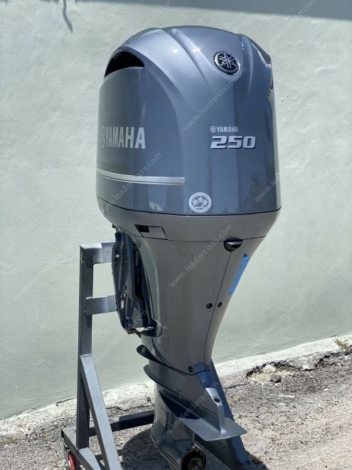 Used Yamaha 250 HP 4-Stroke Outboard Motor