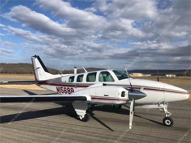 Beechcraft Baron 1988 Occasion