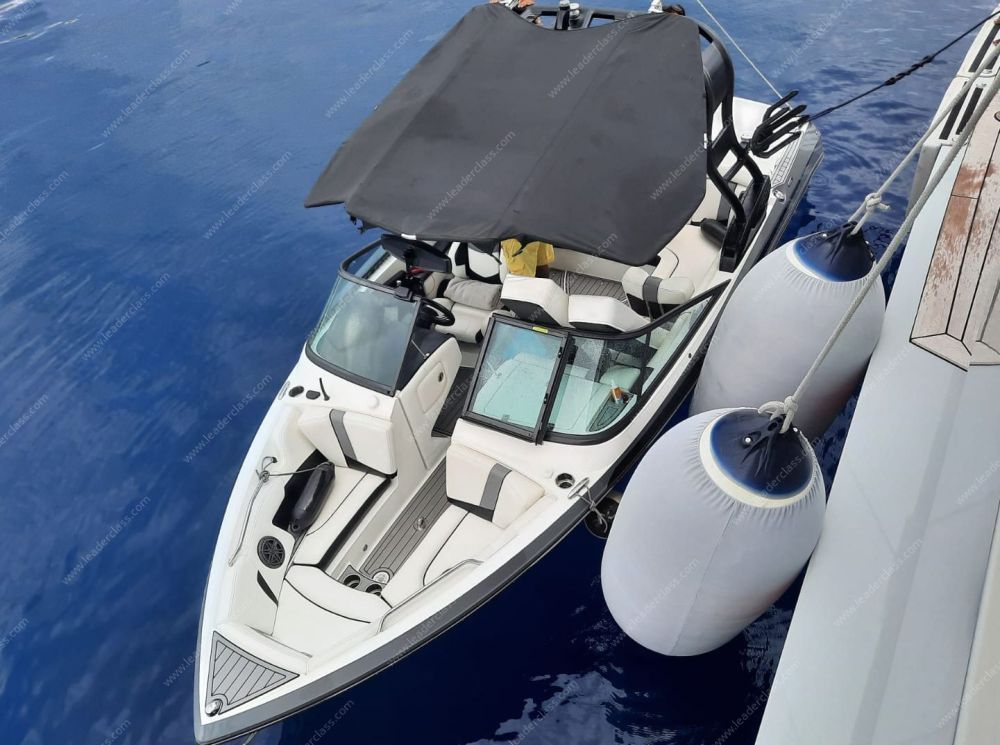 2016 Nautique Super Air 210