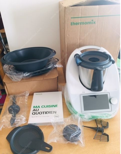 Robot Thermomix Vorwerk Tm6 Neuf Avec Garantie